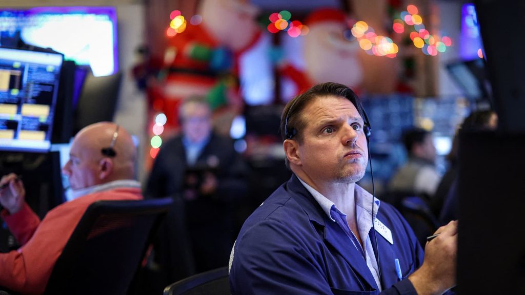 Treasury yields retreat ahead of the Christmas holiday