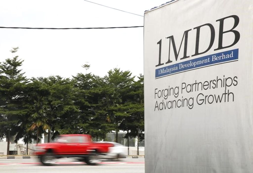 1MDB menggugat Amicorp sebesar lebih dari US miliar karena diduga memfasilitasi penipuan senilai US miliar