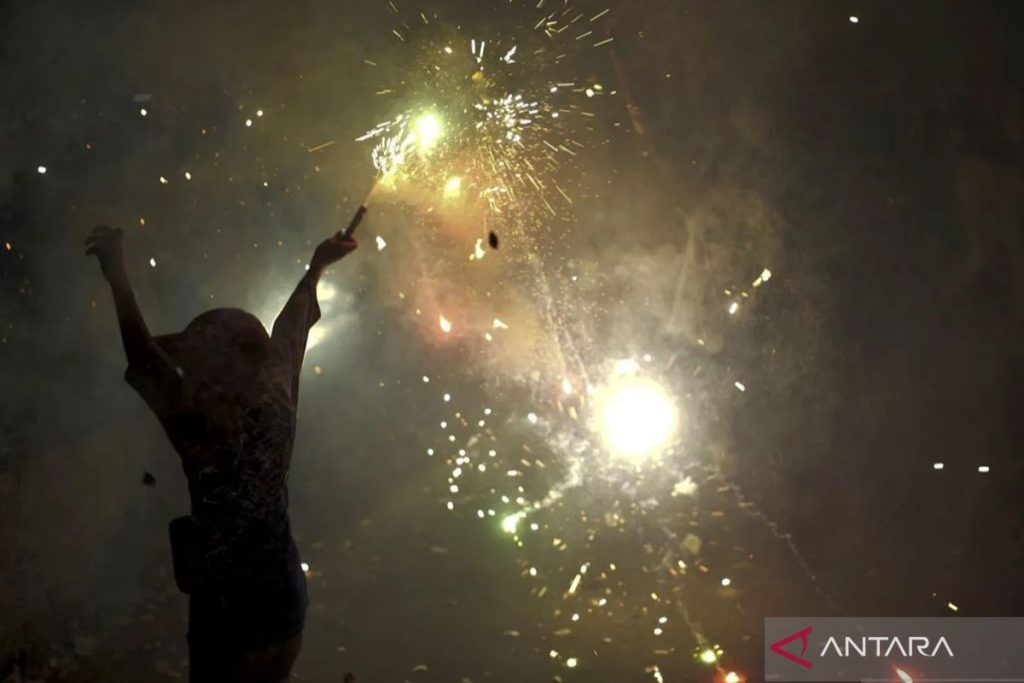 Berbagai acara untuk memeriahkan malam pergantian tahun di Jakarta