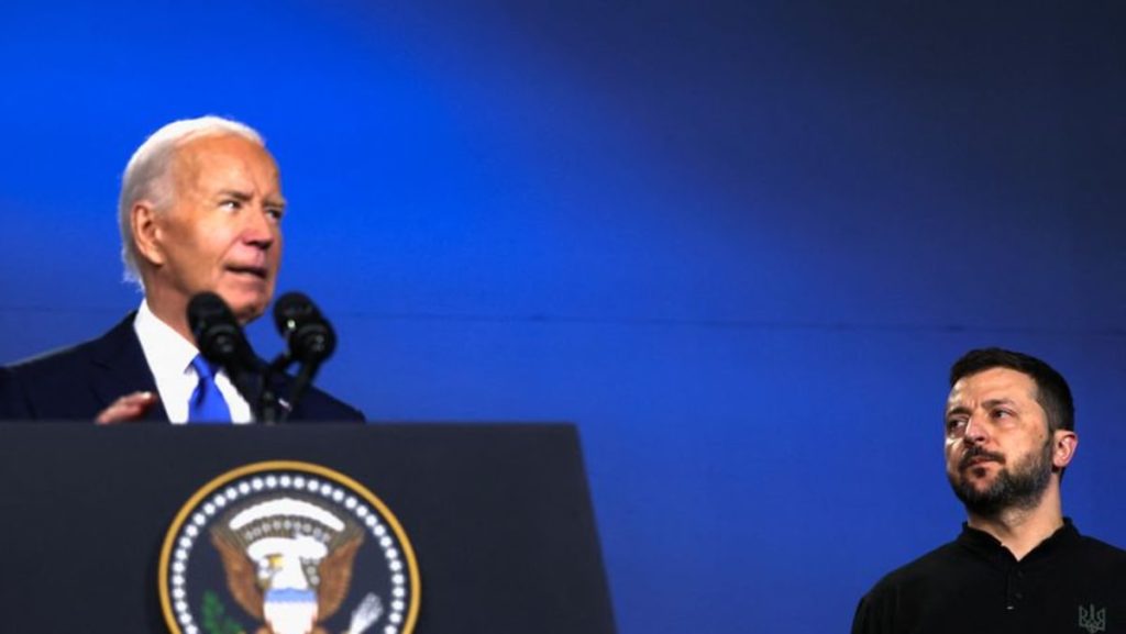 Biden mengumumkan bantuan militer baru senilai US,5 miliar ke Ukraina