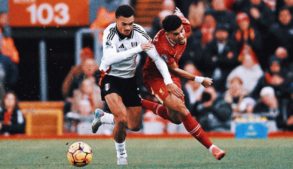 Bintang USMNT Antonee Robinson membantu dua kali saat Fulham bermain imbang 2-2 dengan Liverpool