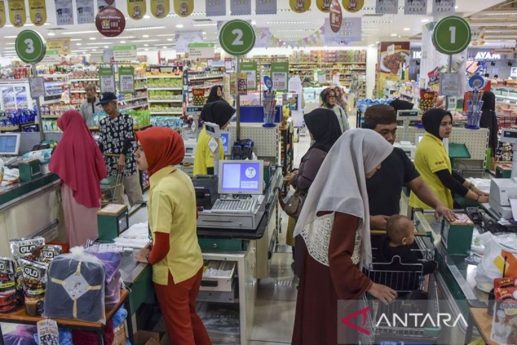 Government to officially apply 12 percent VAT starting from January 1