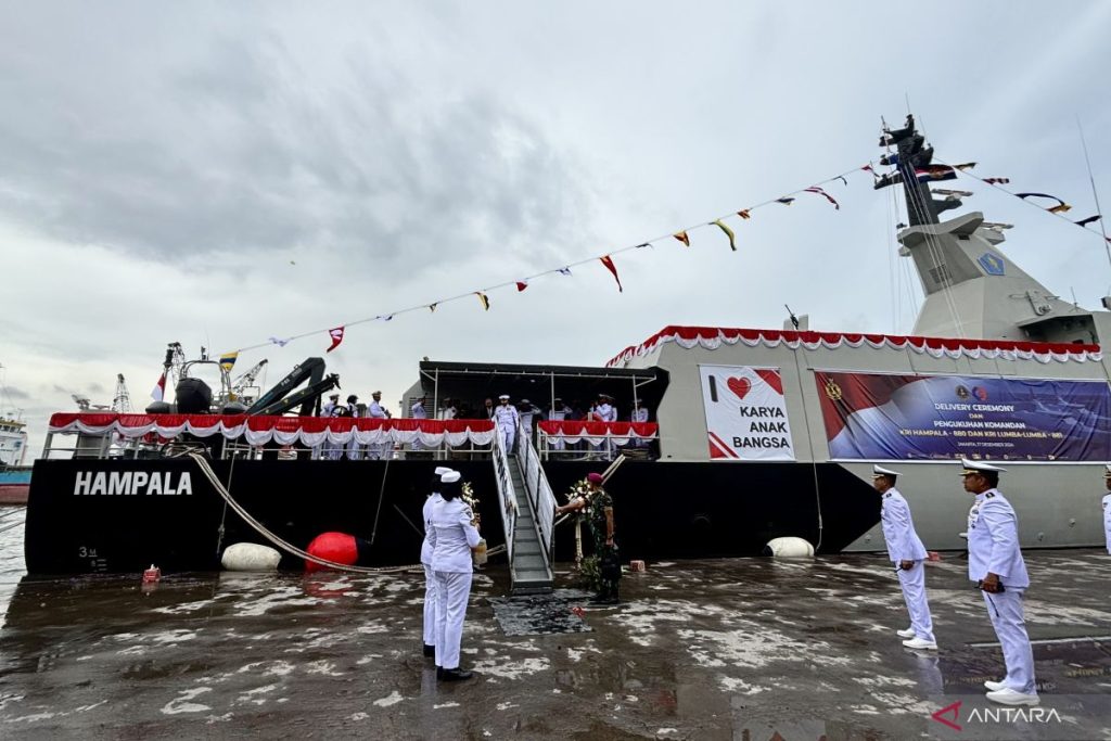 Hampala, Lumba-Lumba warships officially strengthen Navy’s fleet