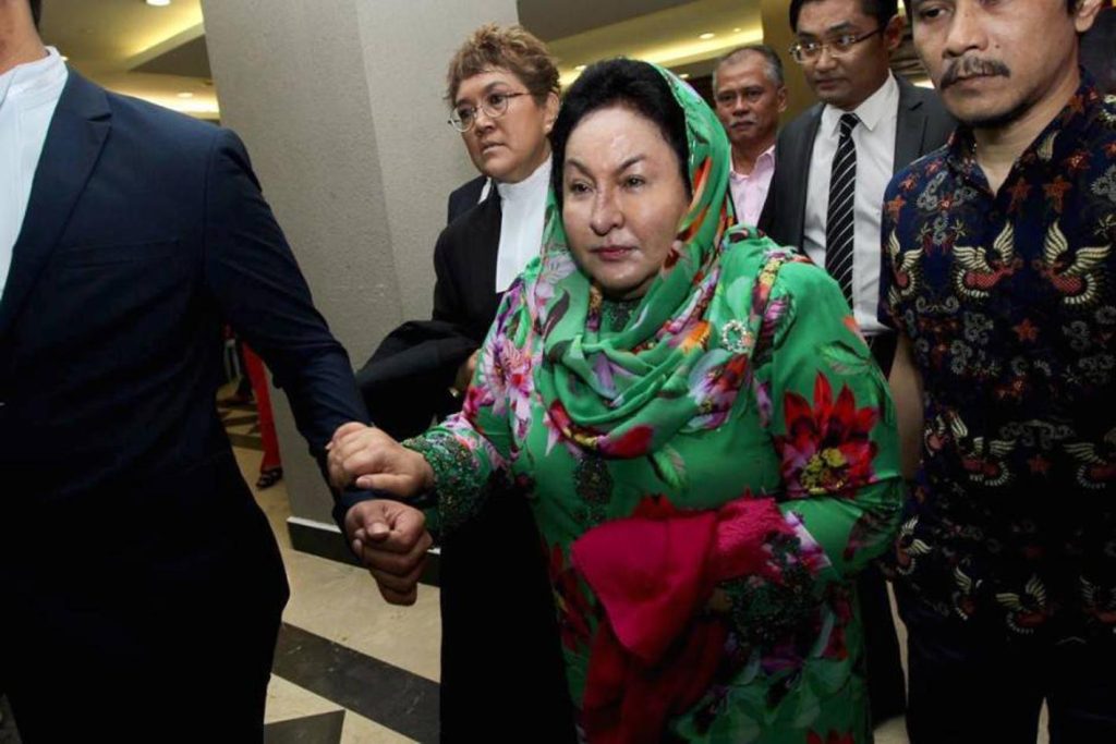 Istri mantan PM Malaysia Najib yang dipenjara dibebaskan dalam kasus korupsi terbaru