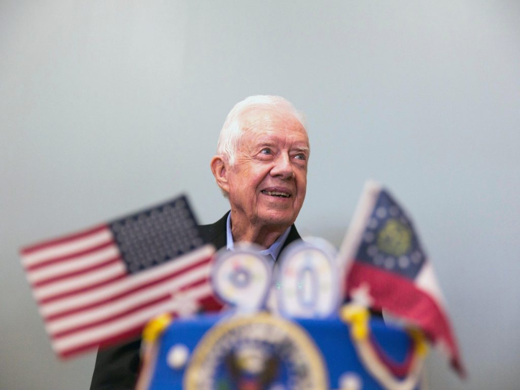 Penghormatan mengalir setelah Presiden AS Jimmy Carter meninggal pada usia 100 | Berita