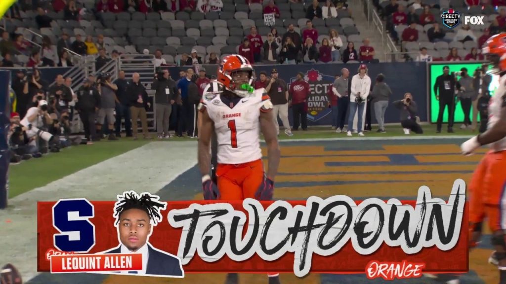 TD lari 12 yard Lequint Allen memberi Syracuse keunggulan 14-7 atas Negara Bagian Washington