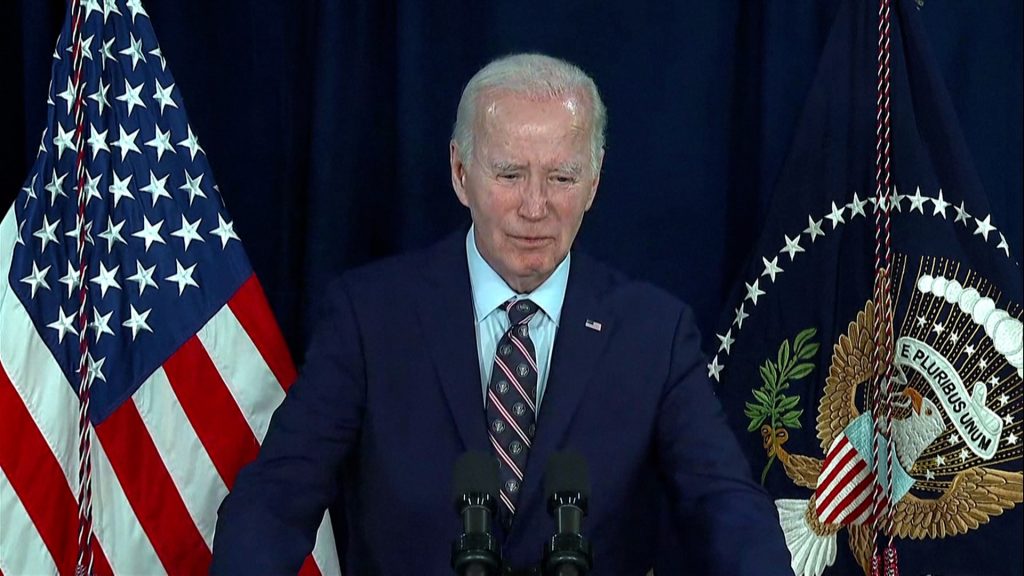 Video: Presiden AS Joe Biden memberi penghormatan kepada Jimmy Carter | Joe Biden