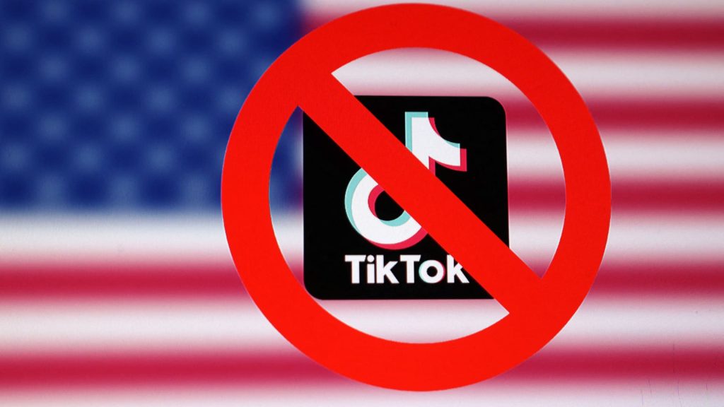 Apple, Google menghapus TikTok dari toko karena aplikasi menghentikan layanan di AS