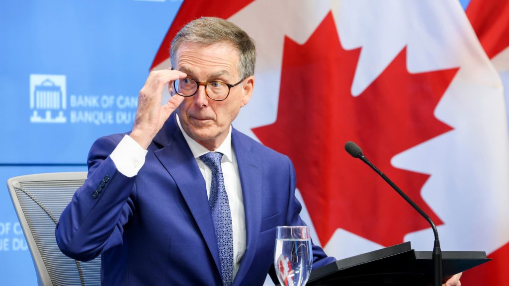 Bank of Canada memotong suku bunga, mengatakan perang tarif bisa sangat merusak