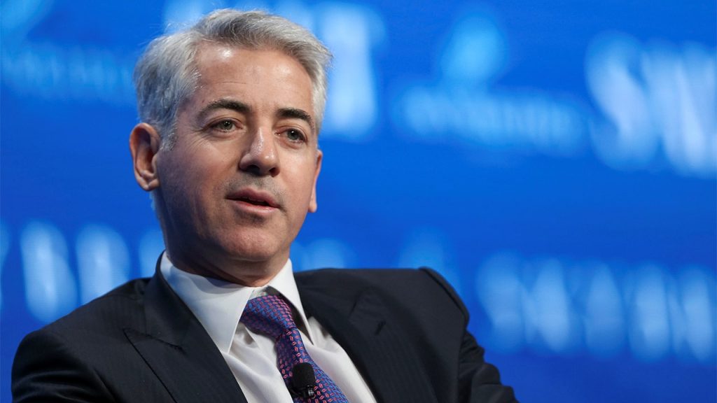 Bill Ackman mengecam FDA karena membutuhkan waktu lama untuk melarang Red No.3