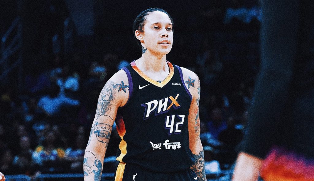 Brittney Griner meninggalkan Merkurius setelah 11 musim untuk bergabung dengan Dream di agen bebas