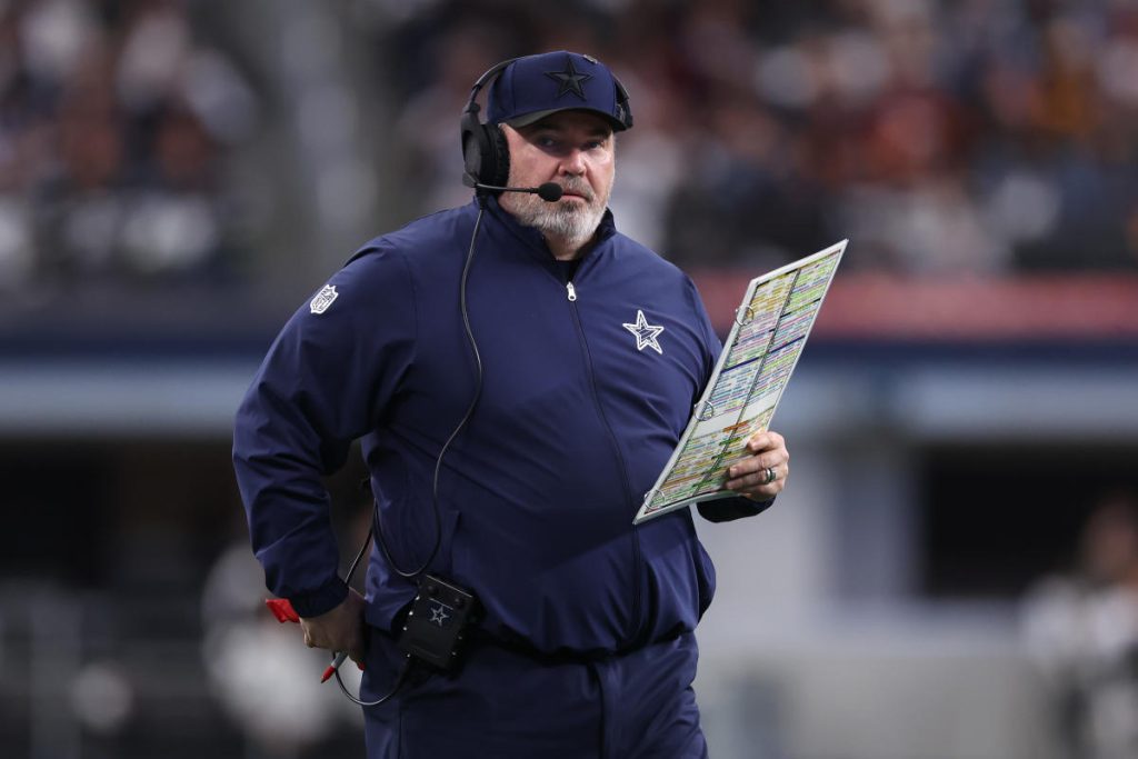 Cowboys dilaporkan menolak permintaan Bears untuk mewawancarai Mike McCarthy untuk pekerjaan sebagai pelatih kepala