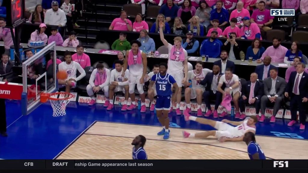 Creighton’s Isaac Traudt Wastafel dan satu-satu-pointer untuk memperpanjang keunggulan melawan Seton Hall