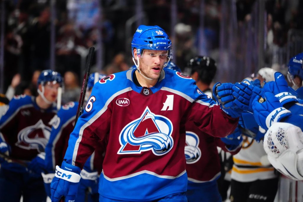 Dengan mendapatkan Rantanen, koboi badai baru Eric Tulsky melakukan blockbuster NHL OLE yang besar