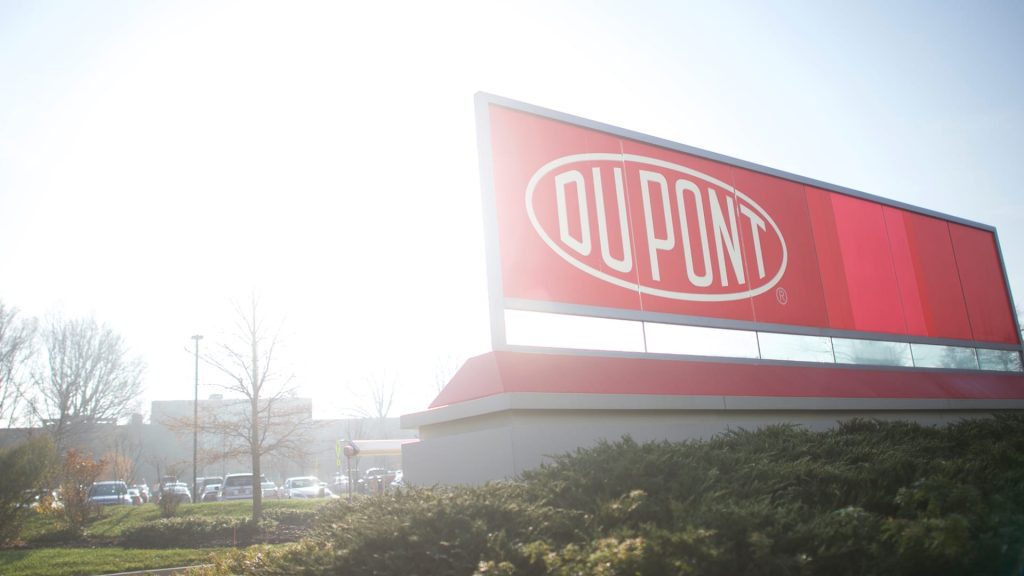 Di sinilah posisi Cramer di DuPont setelah spin-off utama dan pembaruan panduan