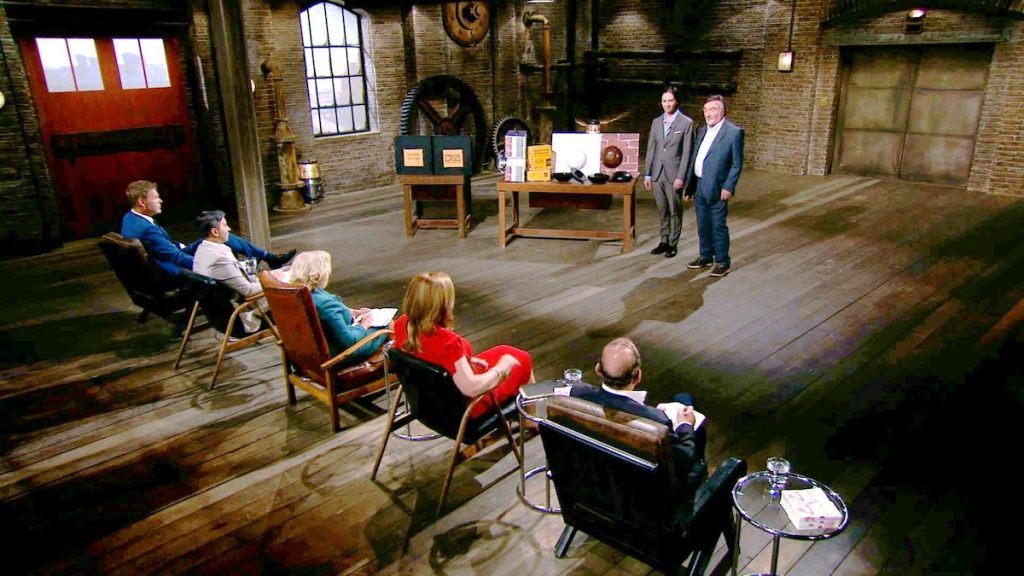 Dragon’s Den, Shark Tank adalah tiruan TV asli Jepang