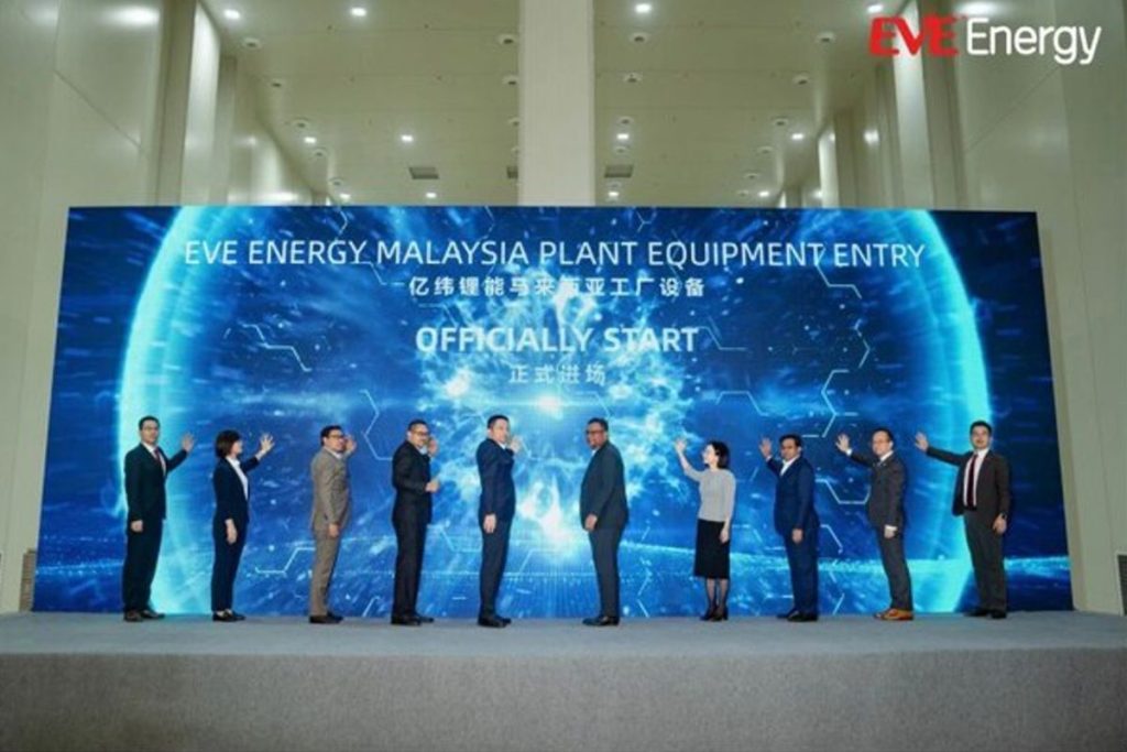 EVE Energy Merayakan Tonggak Penting dengan Kedatangan Peralatan Canggih di Fasilitas Malaysia