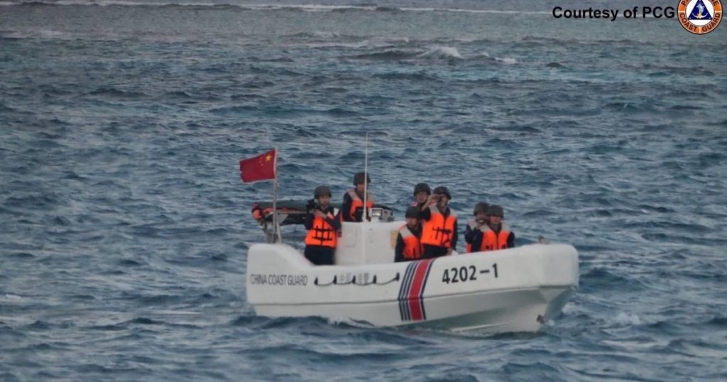 Filipina menghentikan survei penelitian di laut yang disengketakan di tengah ‘pelecehan’ Cina | Berita Laut Cina Selatan