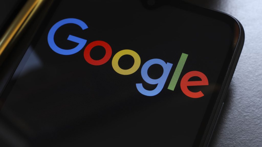 Google harus menghadapi gugatan class action privasi ponsel, kemungkinan uji coba