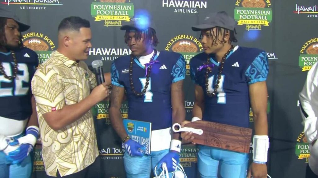 Husan Longstreet dan Dakorien Moore memenangkan MVP Ofensif Polynesian Bowl 2025