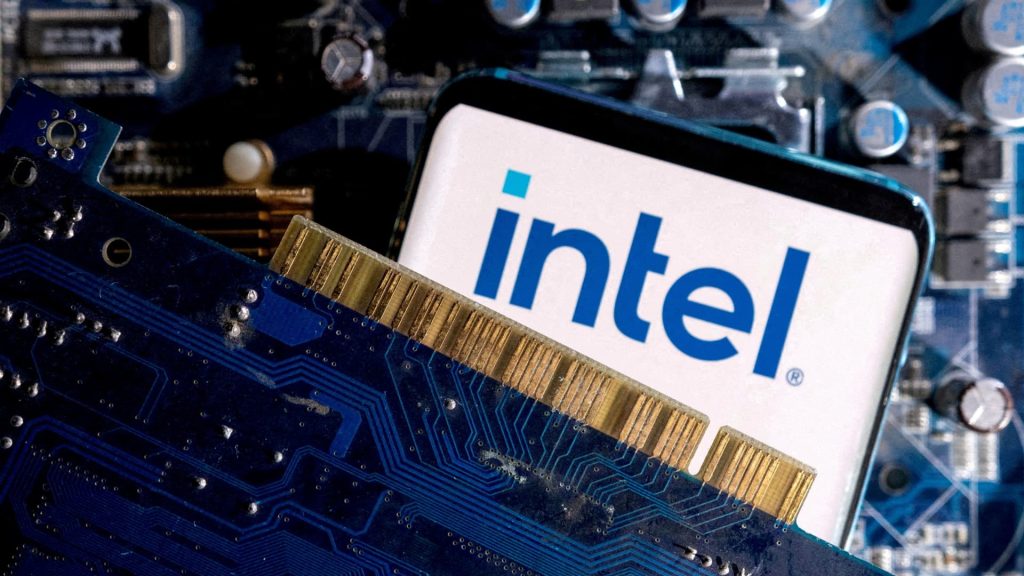 Intel untuk memisahkan lengan modal ventura, dapat mengumpulkan uang dari luar