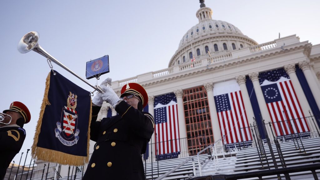 Jadwal pelantikan Trump: rapat umum MAGA, pertunjukan kembang api