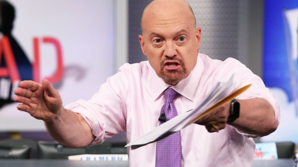 Jim Cramer mencantumkan apa yang dapat membantu pasar pada tahun 2025