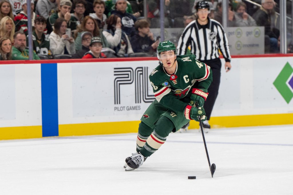 Kapten Wild Lose Jared Spurgeon Karena Cedera Kaki Yang Parah