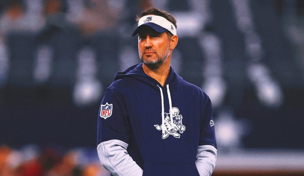 Koboi melewati Deion Sanders dan yang lainnya, mempekerjakan Brian Schottenheimer sebagai pelatih berikutnya