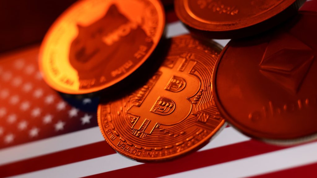 Kripto berkapitalisasi kecil naik menjelang pelantikan Trump, bitcoin diperdagangkan mendekati 0,000