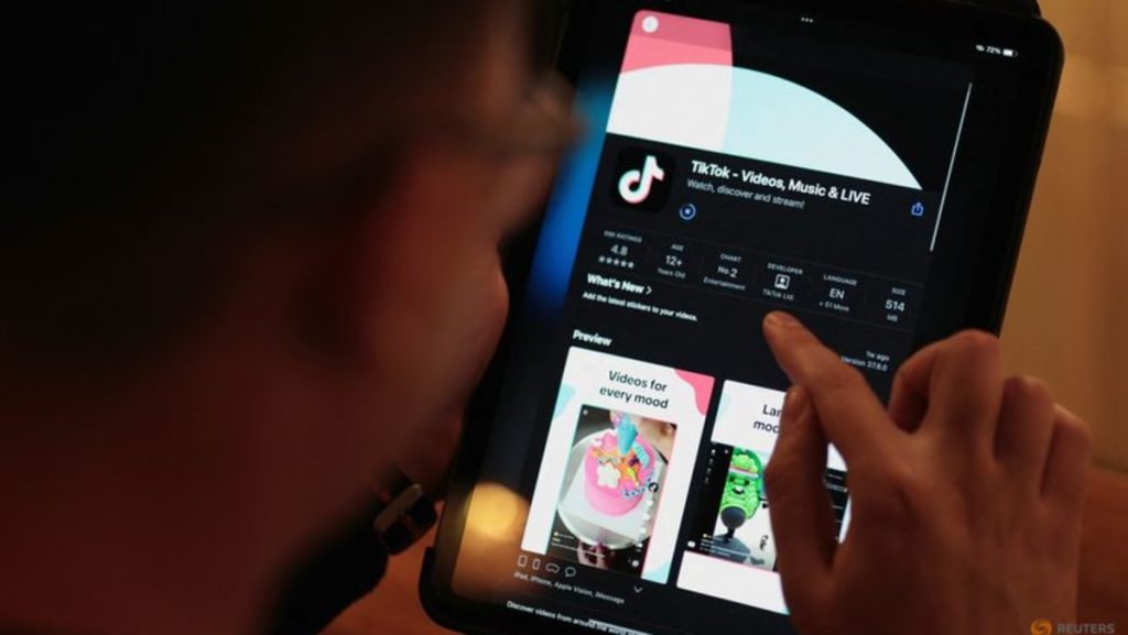 Larangan TikTok di Albania memicu perdebatan mengenai kebebasan berpendapat