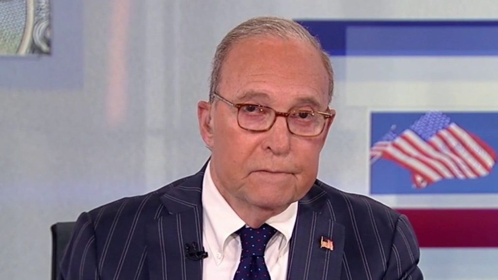 Larry Kudlow menguraikan kebijakan ekonomi Trump