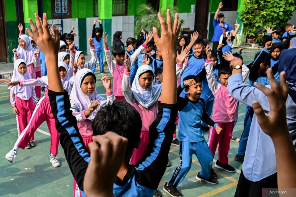 Latihan pagi yang sederhana meningkatkan pembelajaran siswa: menteri