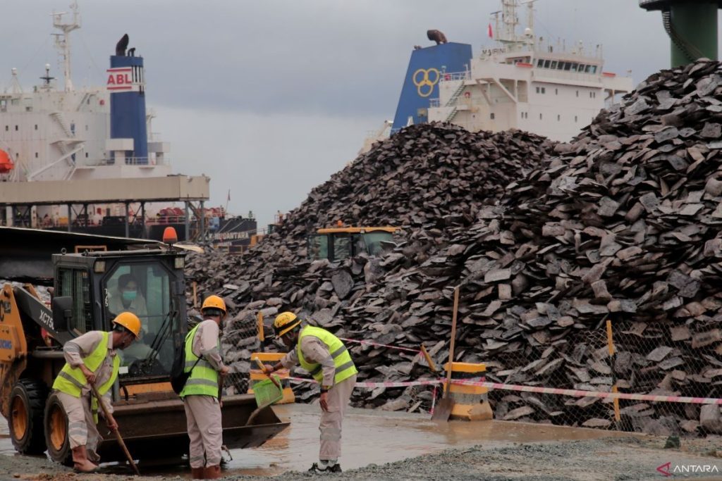 Menteri mengunjungi Weda Bay Park untuk mendukung hilirisasi nikel: CEO