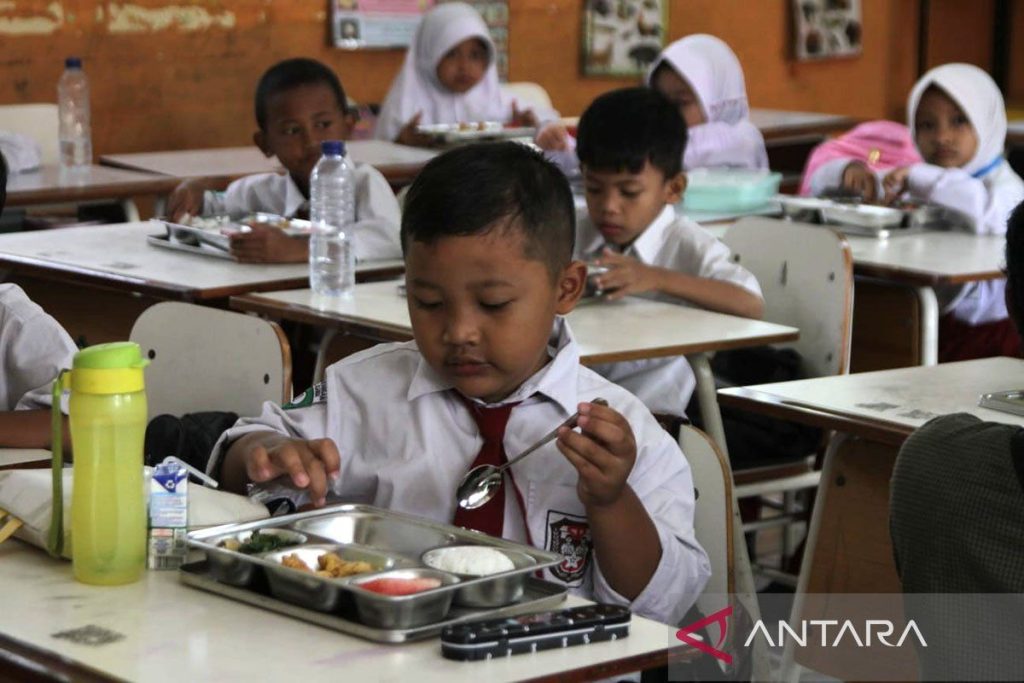 Menu makan gratis harus mengutamakan bahan lokal: KTNA