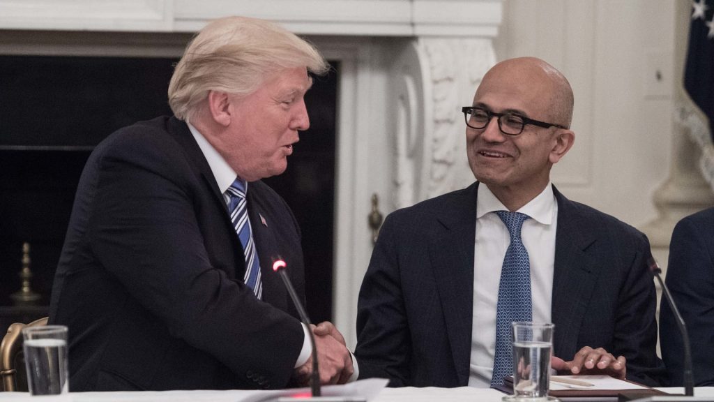 Microsoft menyumbang  juta untuk dana pelantikan Trump