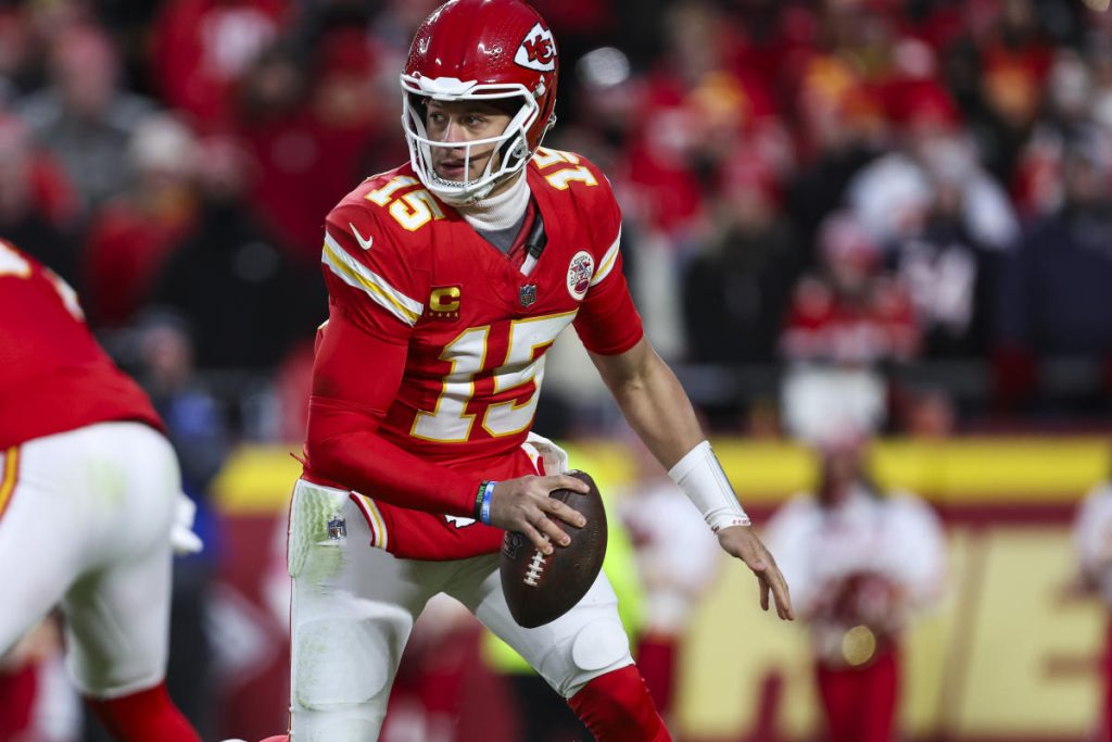 NFL dilaporkan diperkirakan akan memperluas bantuan replay, termasuk untuk permainan seperti slide kontroversial Patrick Mahomes