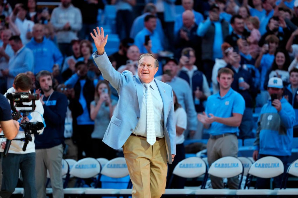 North Carolina merilis rincian kontrak Bill Belichick