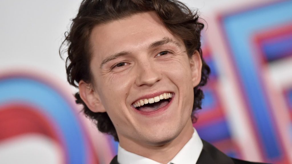 Pada usia 19, Tom Holland mengalahkan 1.500 aktor untuk peran ‘Spider-Man’