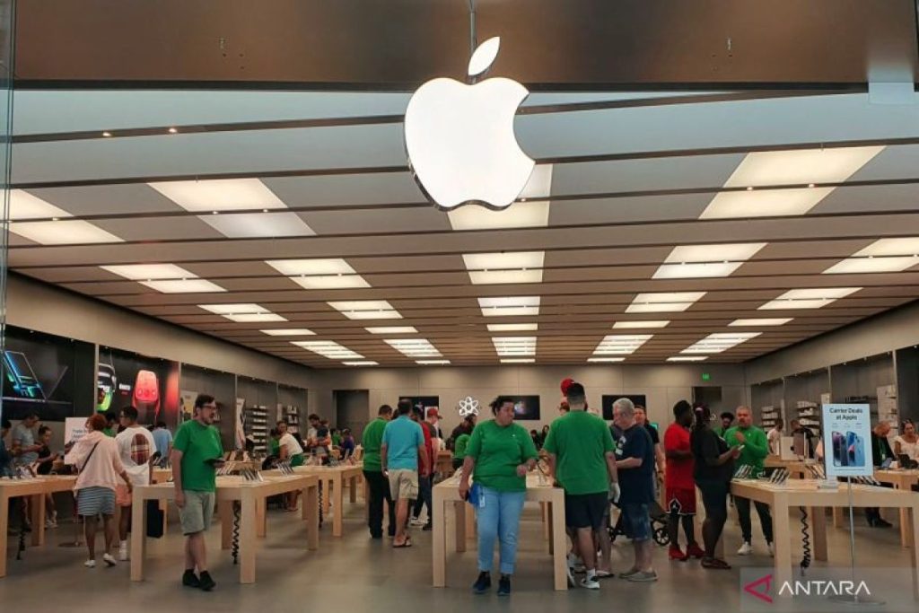 Pemerintah memperingatkan Apple tentang potensi sanksi atas janji investasi yang tidak terpenuhi