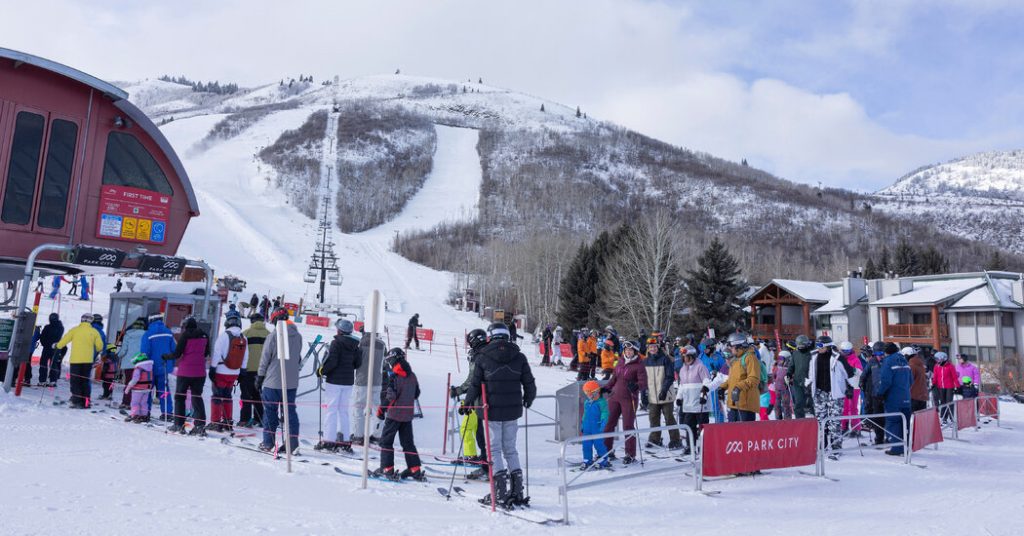 Pemogokan Park City Berakhir Dengan Kenaikan Upah Petugas Patroli Ski