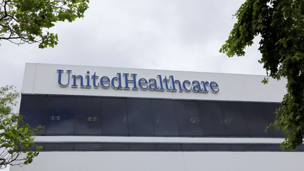 Pendapatan Q4 UnitedHealth Group (UNH).