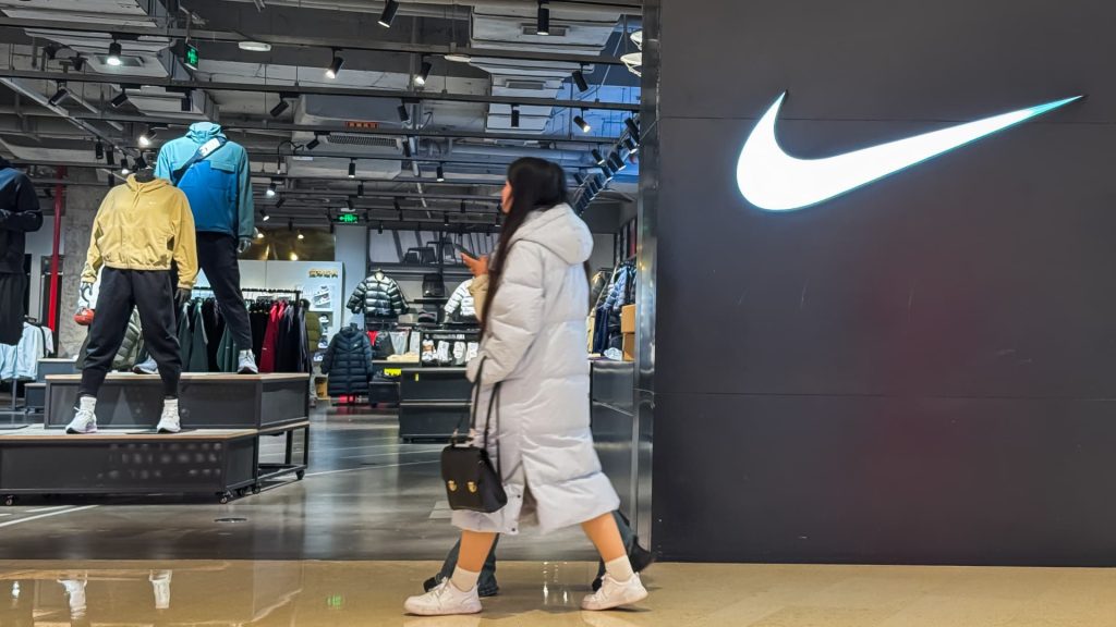 Perdagangan teratas Goldman untuk kuartal pertama termasuk long Nike dan short Ford