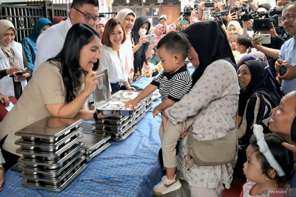 Perlunya keterlibatan ayah yang lebih besar dalam mengasuh anak