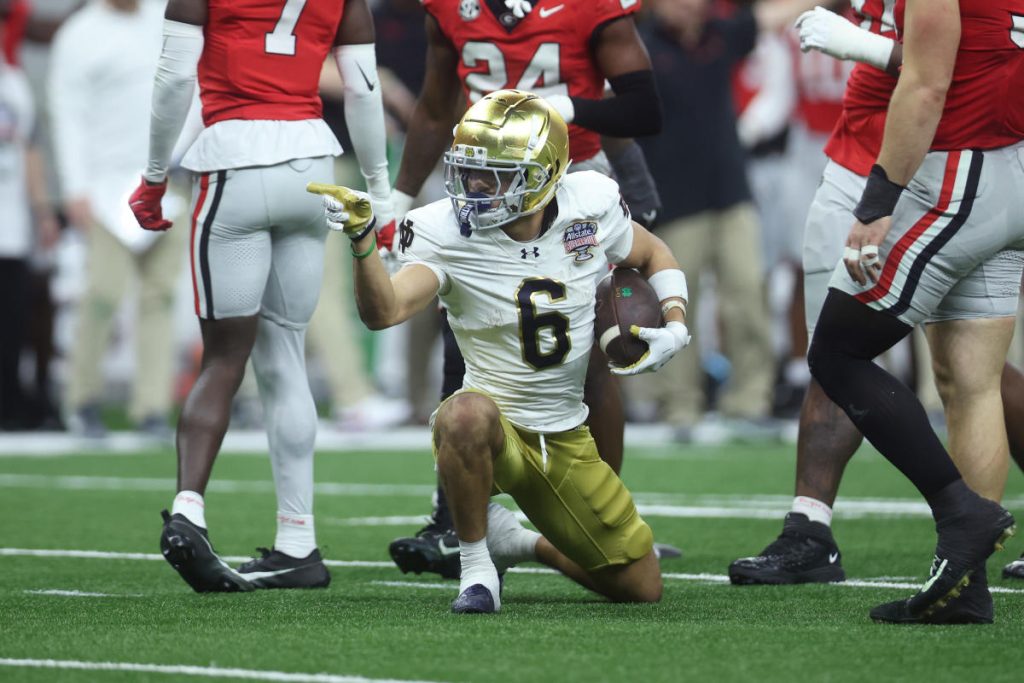 Playoff Sepak Bola Perguruan Tinggi: Notre Dame mendapatkan kemenangan besar di Sugar Bowl atas Georgia untuk melaju ke semifinal CFP