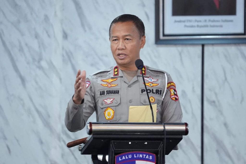 Polisi meluncurkan sistem poin kerugian lalu lintas pada tahun 2025