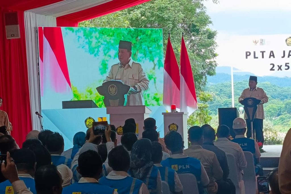 Prabowo memuji peran Jokowi dalam proyek infrastruktur ketenagalistrikan