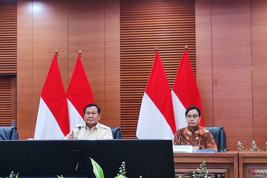 Presiden Prabowo mengumumkan penerapan PPN 12 persen pada bulan Januari