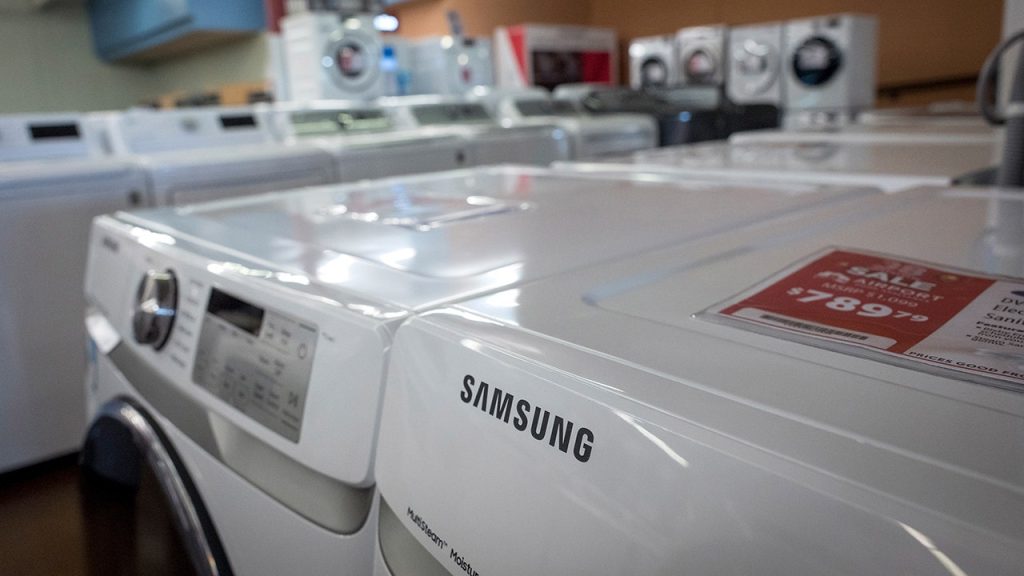 Samsung mempertimbangkan relokasi produksi pengering ke AS sebagai respons terhadap tarif Trump