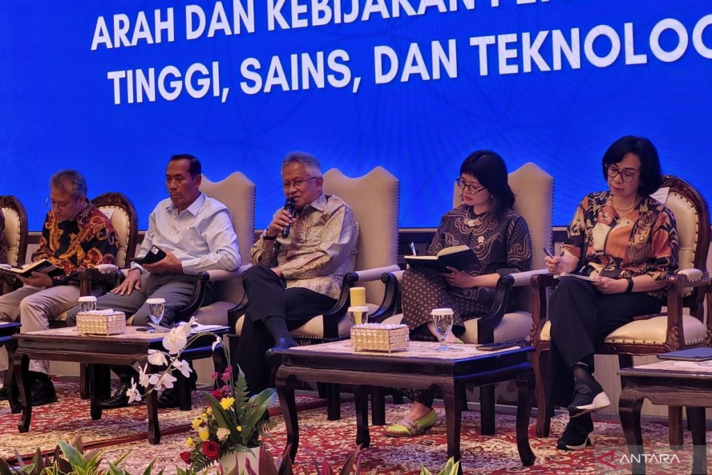 Sekolah menengah atas tidak akan memicu pilih kasih: wakil menteri